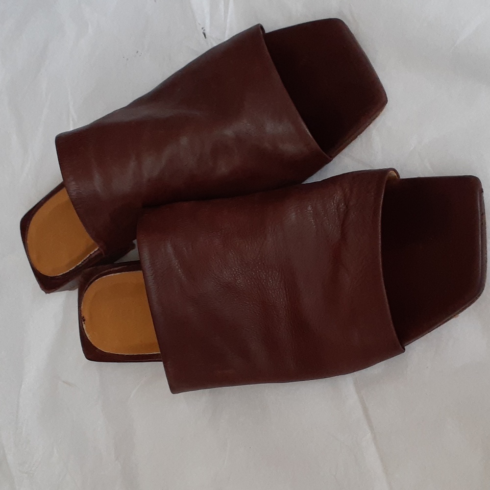 Women’s Slide Loafers - Brown Leather Slip-On Flats